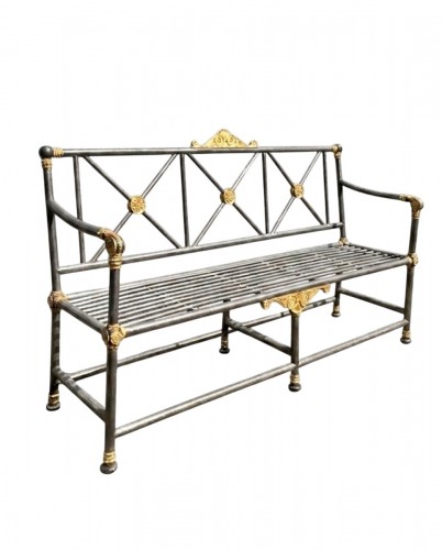 Banc d’intérieur en acier