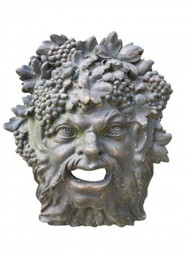 Masque de fontaine en plomb