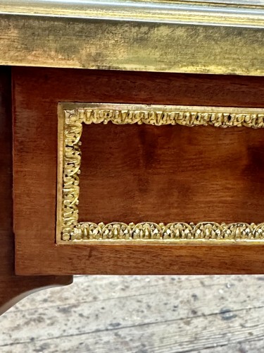 Bureau en acajou fin 19e - Mobilier Style Napoléon III