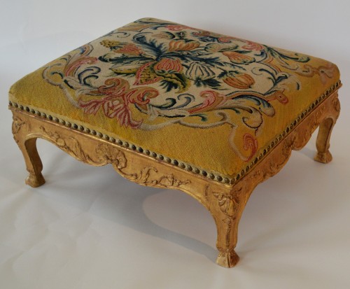 French, Regence period tabouret - French Regence