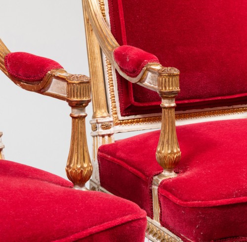 Sièges Fauteuil & Bergère - Paire de fauteuils a la Reine d'epoque Louis XVI