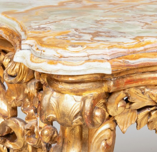 Italian Rococo Carved Giltwood Console Table - 