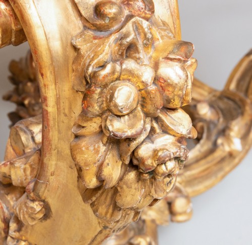 Italian Rococo Carved Giltwood Console Table - Louis XV