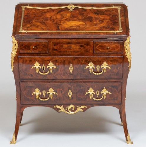 French Regence period commode scriban - Furniture Style French Regence