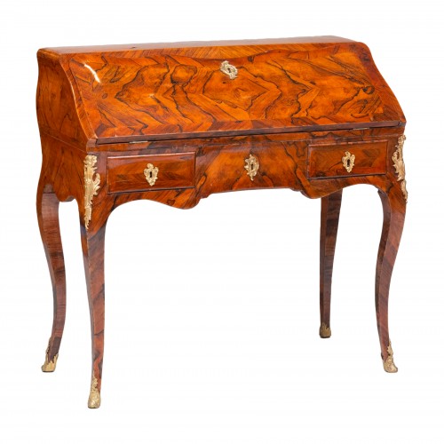 Bureau de Pente, francais, d'epoque Louis XV