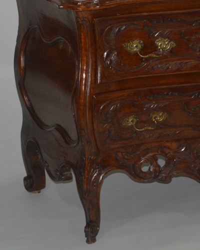 Magnificent, Nimoise, Louis XV period commode (sauteuse) - 