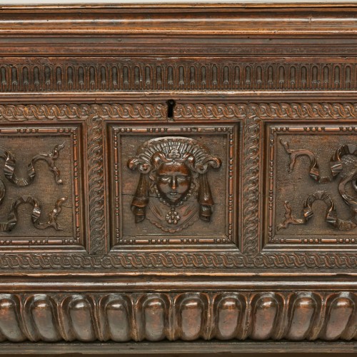 Florentine, Renaissance, Period marriage cassone - 