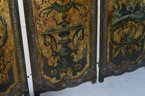 Antiquités - Italian, Regence Period, gilt and polychrome-painted six-panel screen