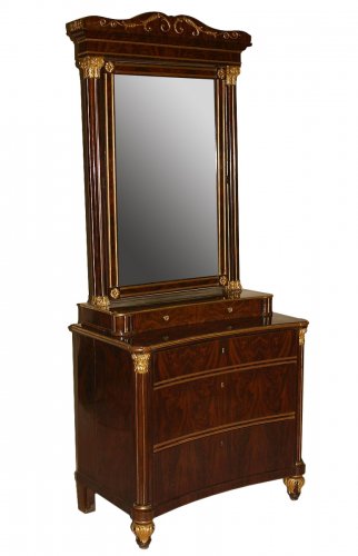 Spanish, Neoclassical, flame mahogany and parcel-gilt coiffeuse