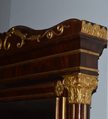 Spanish, Neoclassical, flame mahogany and parcel-gilt coiffeuse - Furniture Style Empire