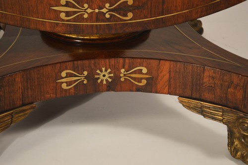 19th century - English Regency period, rosewood and brass-inlaid center table