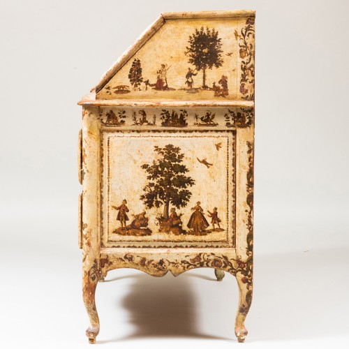 Commode scribanne en lacca povera  d’epoque Louis XV, Italie - French Accents