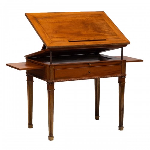 Table d’architecte (table a la tronchin) Russe d’epoque Louis XVI