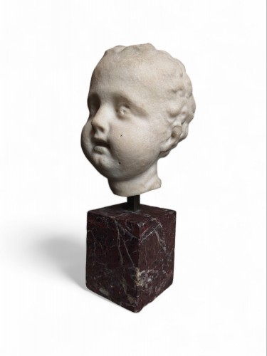 Sculpture  - Renaissance head of a child in marble, 16-17th century