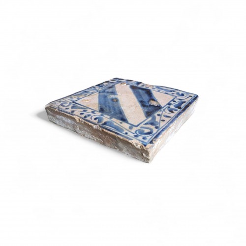 Carreau gothique au blason de Valencia, Manises 1400-1450 - Céramiques, Porcelaines Style Moyen Âge