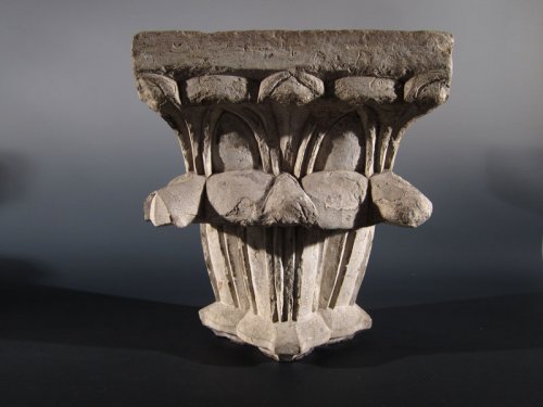 Spanish Gothic limestone capital, XIIIrd-XIVth century - Architectural & Garden Style Middle age