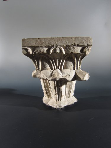 Spanish Gothic limestone capital, XIIIrd-XIVth century - Middle age