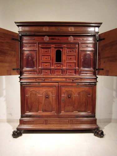 Cabinet baroque à décor architectural, Espagne XVIIe siècle - Mobilier Style 