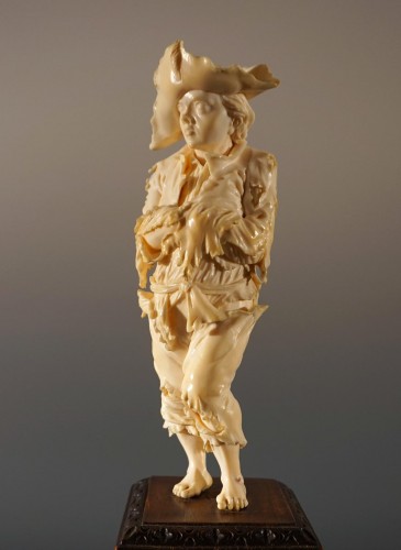 Antiquités - Pair of ivory sculptures, German School, XVIIIth century