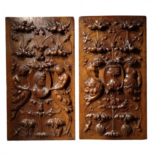 A pair of Renaissance walnut panel, early XVIth century