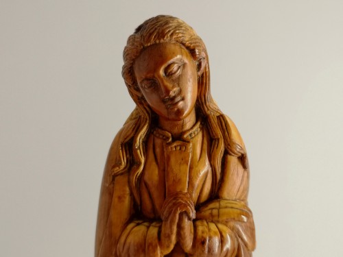 Antiquités - Indo-Portuguese ivory Madonna, Goa, 17th century