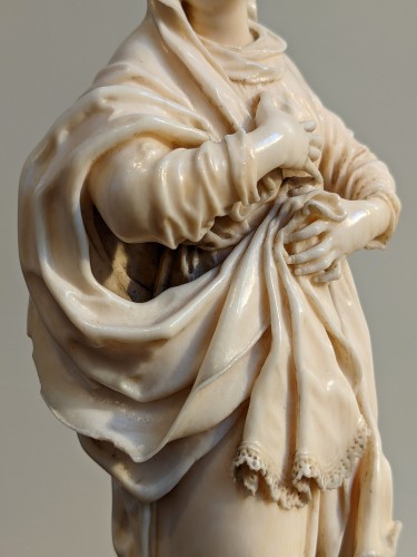 17th century - Baroque ivory Madonna, 17th century