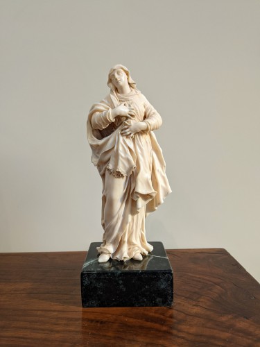 Vierge en ivoire, 17e siècle - 