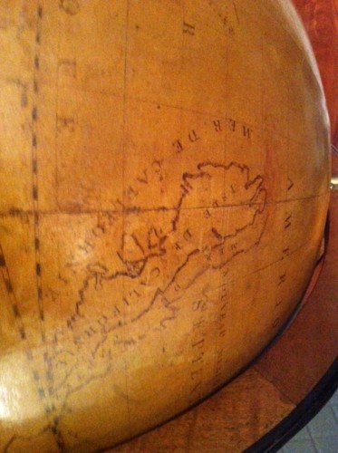 Earth globe 1st half of the 18th century - 