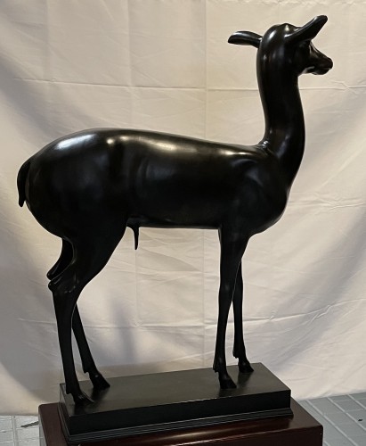 A young deer in patinated bronze, signed Chiurazzi Napoli. - 