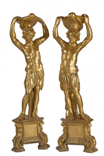 Pair of Venetian sculptures in gilded wood circa 1700