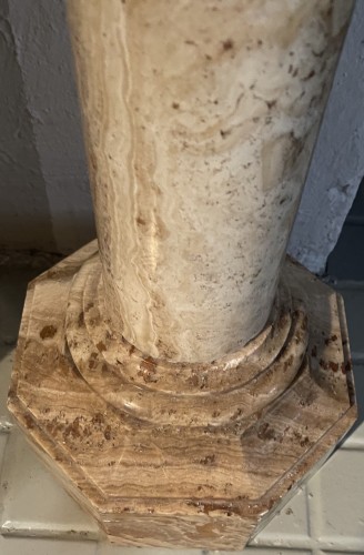 Objet de décoration Colonne Piédestal - Vase sur colonne en marbre