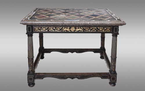 Table de milieu, Italie 18e siècle - Mobilier Style 