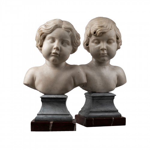 Pair of marble toddlers - Italy 17th century