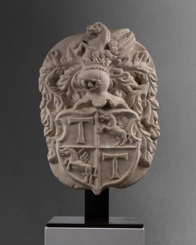 Marble coat of arms - 17th century - Architectural & Garden Style 