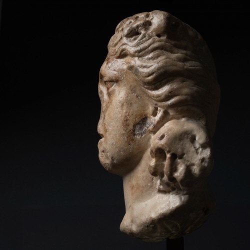 Tête de vertu en marbre - Italie (Sienne) XIVe siècle - Galerie Alexandre Piatti