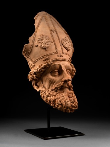 Antiquités - Terracotta Head of a Saint Bishop, attributed to Begarelli Italy16th century