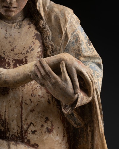 Vierge de pitié en pierre polychrome - France premier quart du XVIe siècle - Galerie Alexandre Piatti