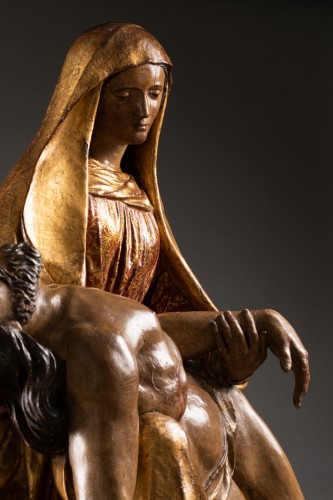 Antiquités - Pietà, attribué à Alonso Berruguete Bois doré et polychromé Début XVIe siècle