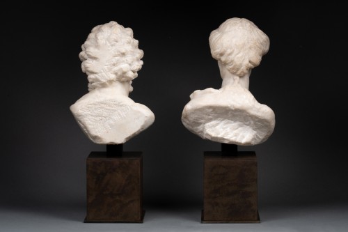 Antiquités - Paire de bustes en marbre - Italie fin du XVIIe siècle