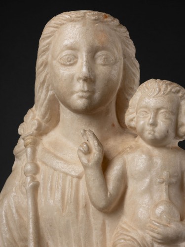 Virgin and Child in marble - Italy 16th century - 