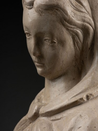 Antiquités - Demi-buste d'une Vierge de l'Annonciation - Italie  fin du XVe siècle