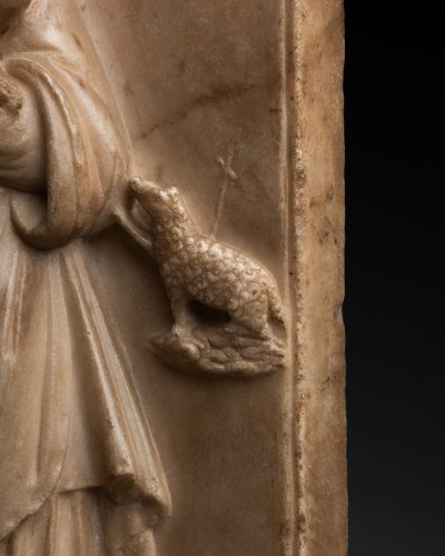 Antiquités - Bas-relief en marbre représentant la Vierge à l’enfant - Italie XVIe siècle