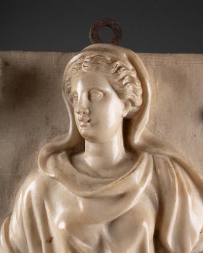 Sculpture Sculpture en Marbre - Allégorie de la Religion - France XVIIe siècle