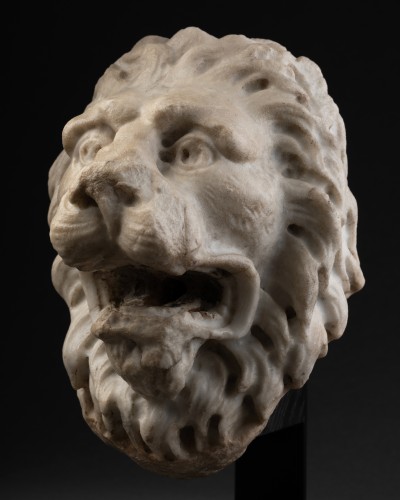 Marble lion heads - Italy 16th century - 