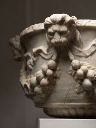 Lion-head basin – Italy15th century - Renaissance