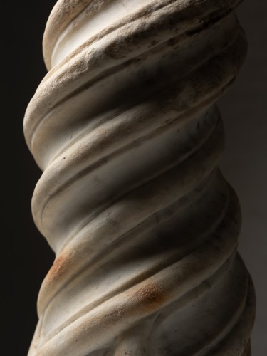 Moyen Âge - Fragment de colonne torsadée – Italie XIVe siècle