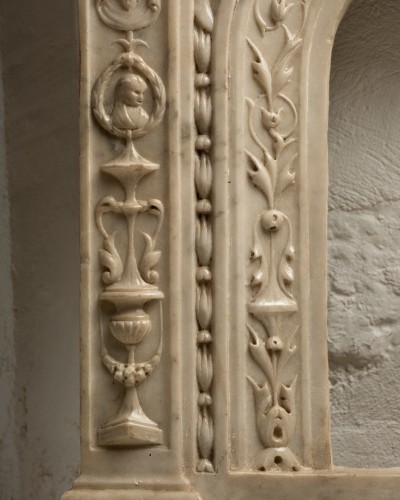 11th to 15th century - Tabernacle – Lombardy 15th century