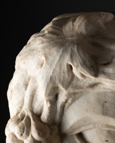 Renaissance - Marble Mascaron representing Bacchus - Italy 16th century