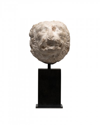 Petit lion en marbre – Italie XIIe siècle