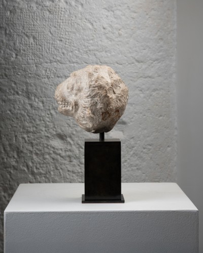 Moyen Âge - Petit lion en marbre – Italie XIIe siècle